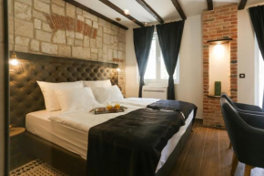 Luxury Rooms Dino